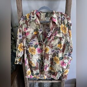 Women's Floral Button-Up Top - Multicolor tropical/hawaiian